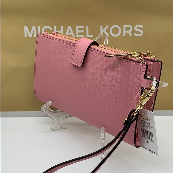 MICHAEL KORS LG DOUBLE ZIP WRISTLET CARNATION - Picture 9 of 16